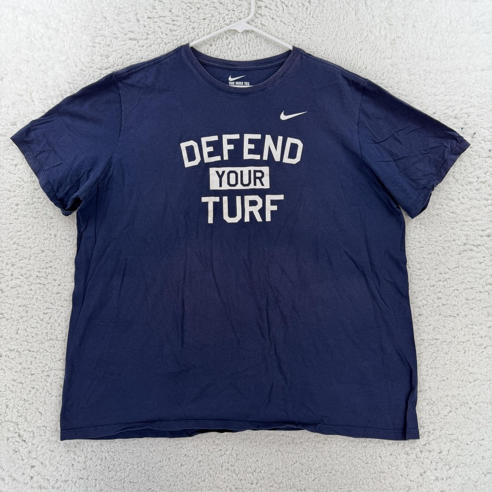 Nike Mens 2XL Blue Defend Your Turf Graphic Tee T-Shirt 581410-418 Athletic